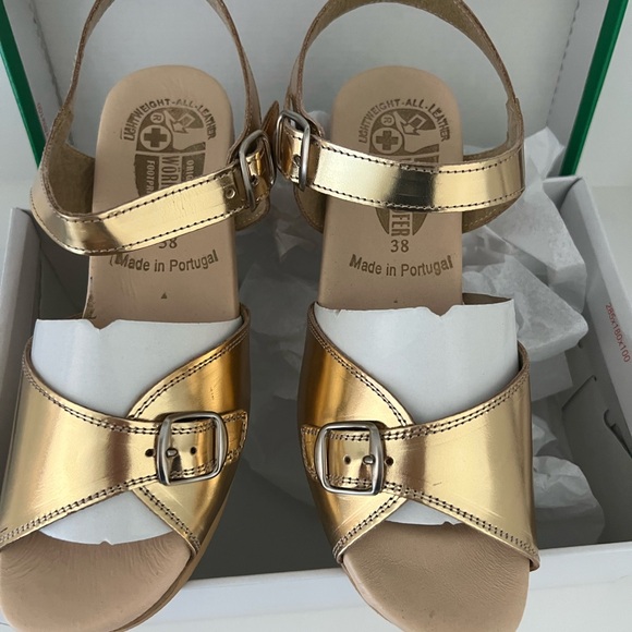 Worishofer NWT sandals style 711 size 7 1/2 EU/38. 
Gold leather upper. - Picture 3 of 7